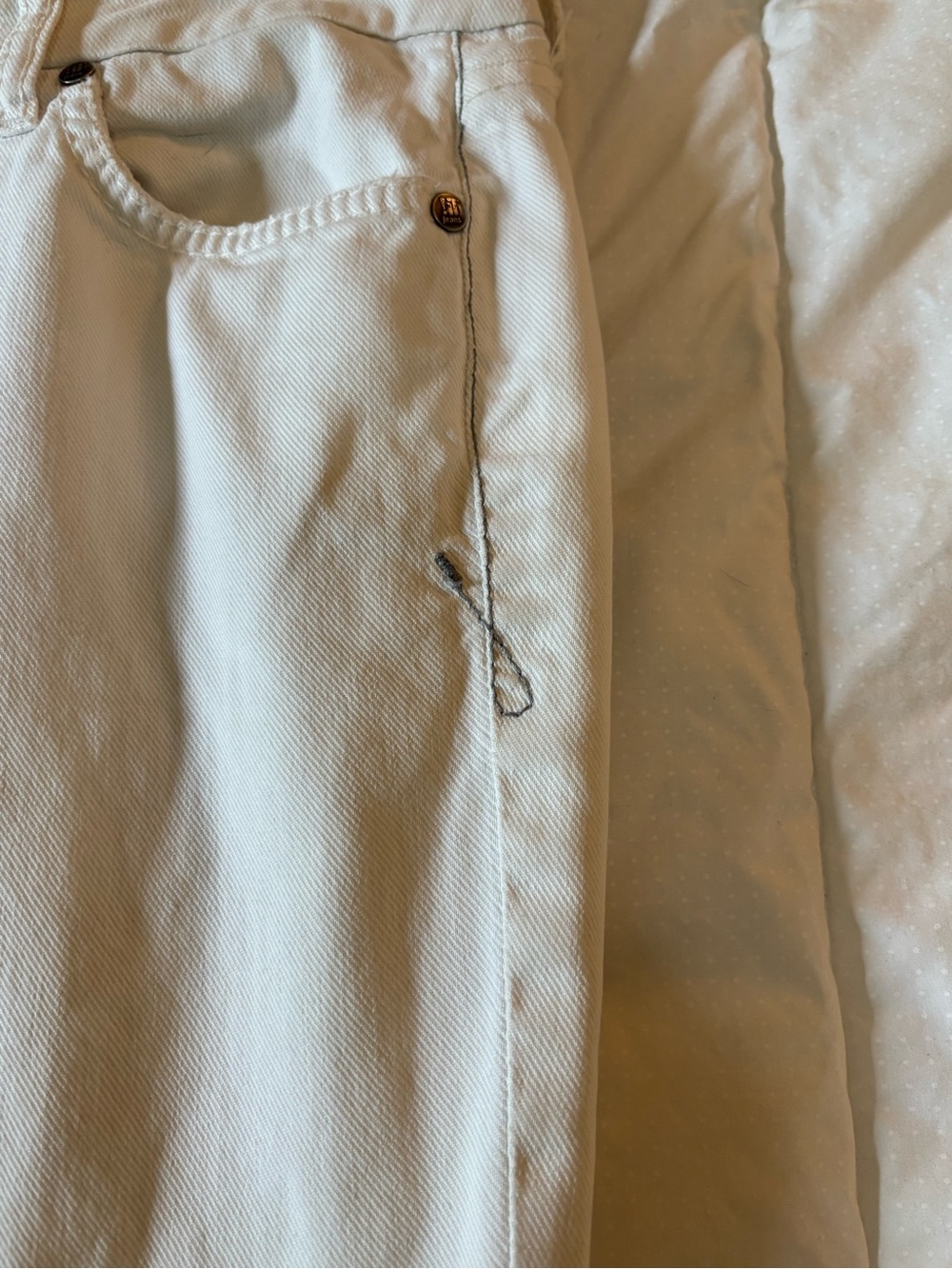 !It Vintage Los Angeles white Straight-Leg Jeans - Picture 5 of 16
